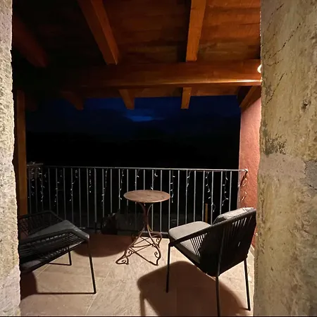 La Casa Del Cantero Pinilla del Valle Exterior photo